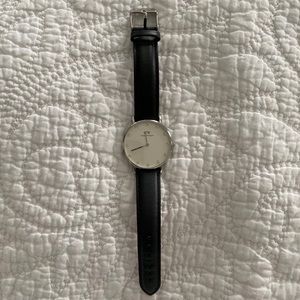 Daniel Wellington Swarovski Crystal Watch